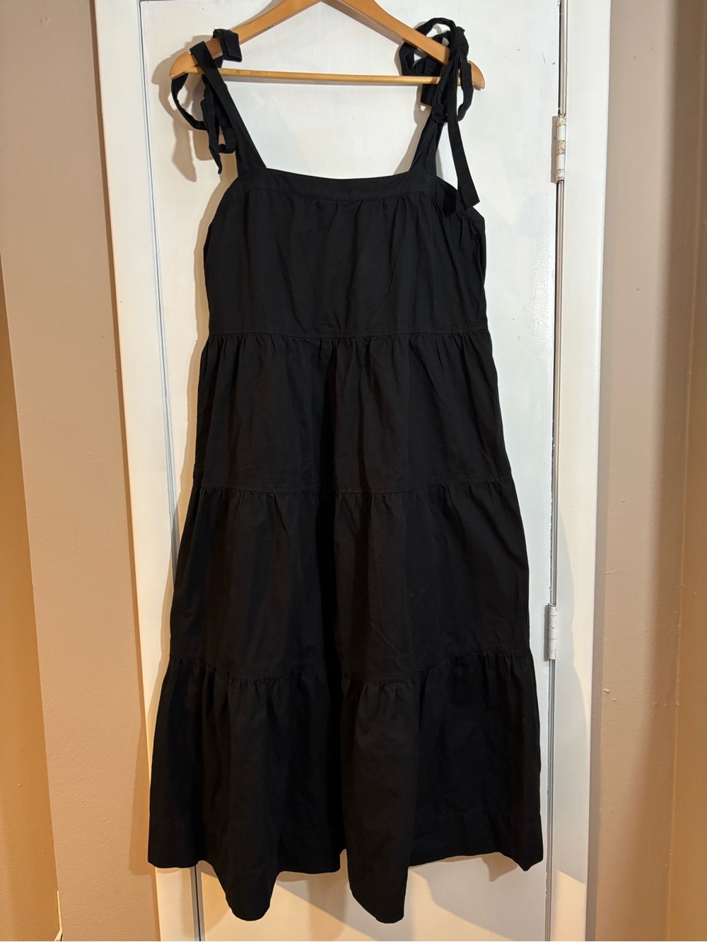 Free Assembly Black Tiered Tie-Shoulder Maxi Dress